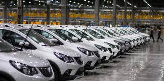 Clima, la sfida dell’Ue: stop alle auto benzina e diesel dal 2035