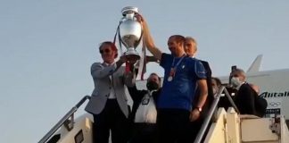 Italia campione d’Europa, l’arrivo a Fiumicino – Video