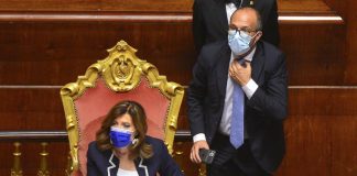 Ddl Zan, Faraone contro Cirinnà: “Io esposto a lapidazione social”