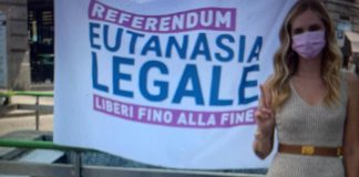 Eutanasia legale, Ferragni e Fedez firmano referendum