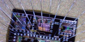 Innovazione, in arrivo chip ottico che indirizza i dati della banda larga