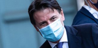 M5S, Conte e Grillo siglano la pace: ex premier pronto a ‘battaglia’ su giustizia