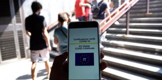 Green pass, da oggi authcode si recupera anche da soli: ecco come