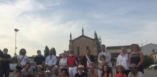 Omaggio dei madonnari alla visita di S. Giovanni Paolo II a Grazie nel giugno di 30 anni fa Omaggio dei madonnari alla visita di S. Giovanni Paolo II a Grazie nel giugno di 30 anni fa