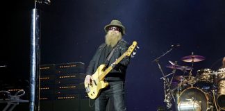 ZZ Top, è morto il bassista Dusty Hill: aveva 72 anni