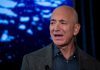 Bezos lascia Amazon e va nello spazio
