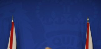 Johnson riapre il Regno Unito, cosa dicono gli esperti