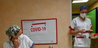 Covid Italia, contagi in rialzo: ieri superati di nuovo i mille casi. I sintomi della variante Delta