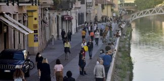 Covid Italia, Pregliasco: “Autunno? Tranquillo con zone rosse limitate”