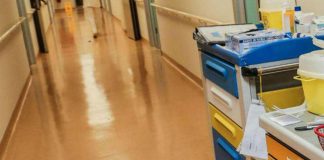 Morta 81enne ricoverata per ictus, i figli: “Vaccinata con 4 dosi”