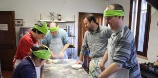 “Scoprire e conoscere il bosco”: alla Fior di Loto caccia al tesoro e pizzata a sostegno di Lunari