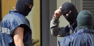 Avellino, ordigno al Centro Impiego: 2 arresti per terrorismo