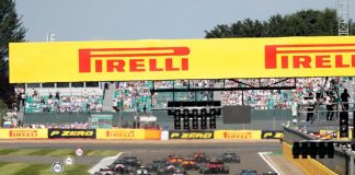 F1, a Gp Silverstone duello Verstappen-Hamilton: fuori la Red Bull, gara sospesa