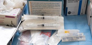 Covid, Rasi: “24 morti tra bambini, con vaccini sarebbero stati zero”