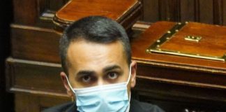 Di Maio “Niente scossoni, chi minaccia il governo affossa la ripresa”