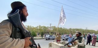 Afghanistan, l’artigiana: “I miei 2 mesi ad Herat, le donne afghane non molleranno”