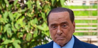 Berlusconi ricoverato al San Raffaele di Milano