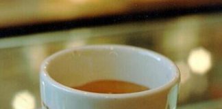 Caro caffè, a Mantova i rincari maggiori in Lombardia. Il costo medio della tazzina è di 1,28 euro