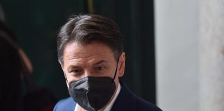 Afghanistan, “dialogo con talebani”. E’ bufera su Conte
