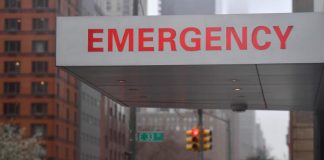 Covid Usa, governatrice New York ammette: “12mila morti in più”