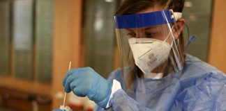 Effetto vaccini nel mantovano: crollo dei contagi del 500% tra ottobre 2020 e 2021