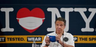 Bufera sul governatore Cuomo, l’accusa: “Ha molestato diverse donne”