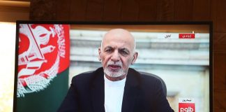 Afghanistan, presidente Ghani lascia paese: “Evitato bagno di sangue”