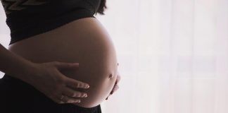 Covid, Cdc Usa raccomanda vaccino in gravidanza: “Da dati no rischi”