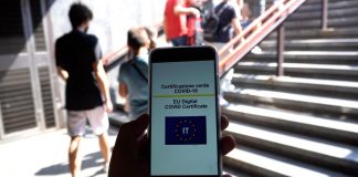 Green Pass Italia, chi lo ha e chi dice no: sondaggio