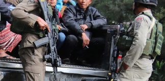 Indonesia, dj protesta in bikini: arrestata per pornografia