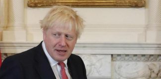 Afghanistan, Johnson: “Nessuno riconosca governo talebani”