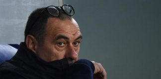 Sarri boccia l’Olimpico: “Campo indegno per Roma”