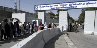 Kabul, ceduto a Talebani controllo tre ingressi aeroporto