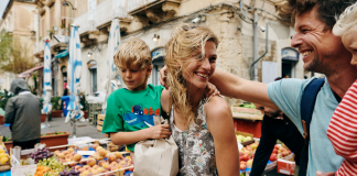 Turismo, torna il viaggio ma cambiato profondamente con la pandemia