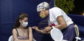 Vaccinazioni Lombardia, al via su Tik Tok la campagna di sensibilizzazione per i giovani