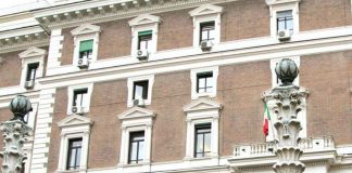 Dossier Viminale: più sbarchi e attacchi hacker, ancora in calo i reati