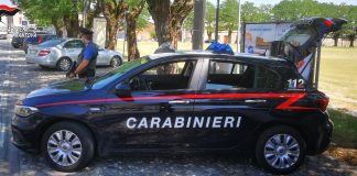 Truffe on line, 750 euro in cambio di un cane mai arrivato e 1800 per una compravendita falsa: nei guai 5 persone