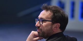L’ex ministro Bonafede si sposa, 150 invitati: Conte sì, Grillo no