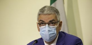 Covid e scuola, Brusaferro: “Presto per togliere mascherine, anche in classi di soli vaccinati”