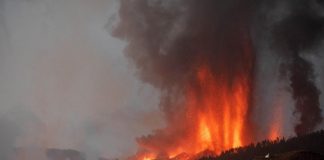 Canarie, nuova eruzione a La Palma: altri evacuati