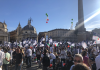 Roma, piazza del Popolo gremita attende il comizio di Meloni e Michetti