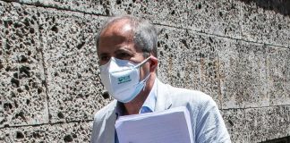 Green pass obbligatorio, Crisanti: “Terza dose è conseguenza”