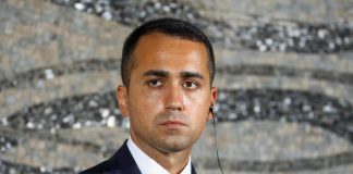 Di Maio: “Salvini decida se inseguire Meloni o bene del Paese”