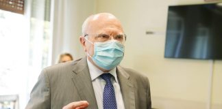 Terza dose, Galli: “Per chi ha risposto bene al vaccino, non è indispensabile”
