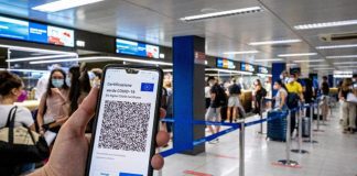 Green pass Italia, Andreoni: “Non facciamo come Gran Bretagna”
