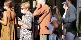 Covid, scintille Franceschini-Speranza su capienza teatri