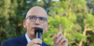 Green pass, Letta: “Evita obbligo vaccinale”