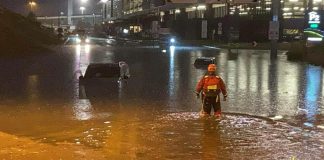 Maltempo a Malpensa, automobilisti bloccati dall’acqua