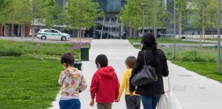 Variante Delta, Bassetti: “No a terrorismo su rischi bambini”