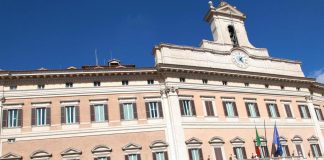 Green pass, obbligatorio per tutti alla Camera